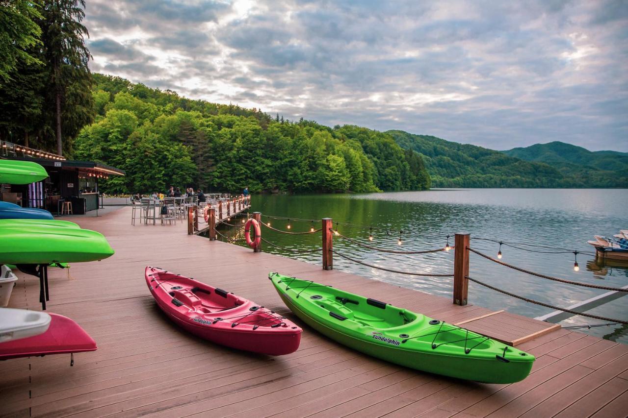 Adventure Lake Resort - Simared Бая Маре Екстериор снимка